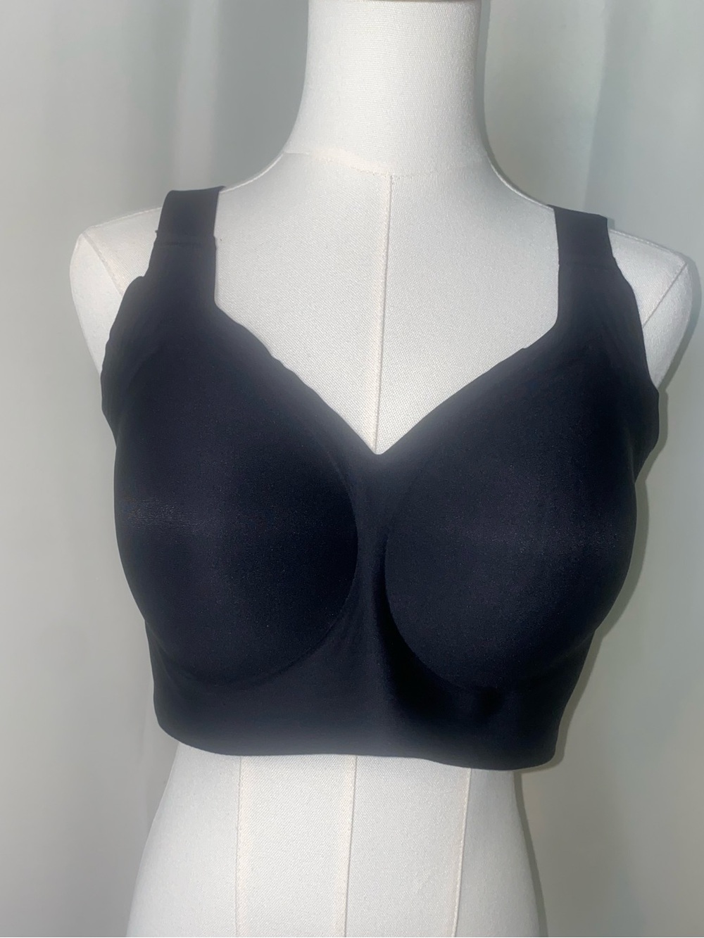 Vertvie Women’s Wireless Minimizer Bra Black 38DD Full Coverage Seamless NWT
